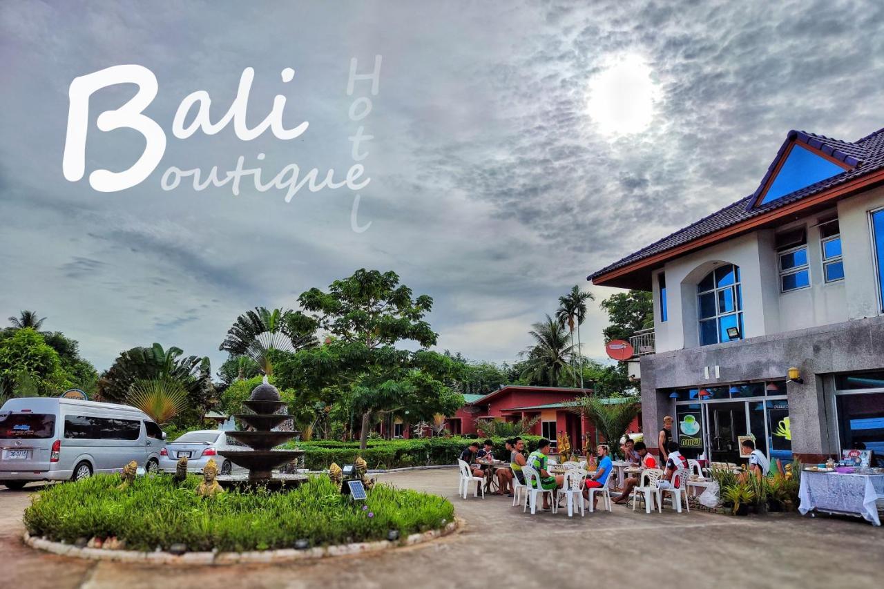 Bali Boutique Hotel Suratthani Szuratthani Kültér fotó